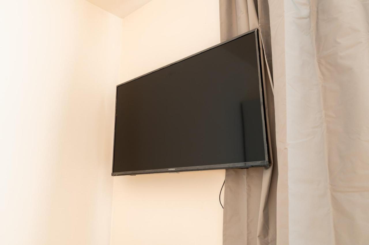 Brand New Studio Apartment #31 In Brand New Building With Free Parking In The Center Prague Extérieur photo