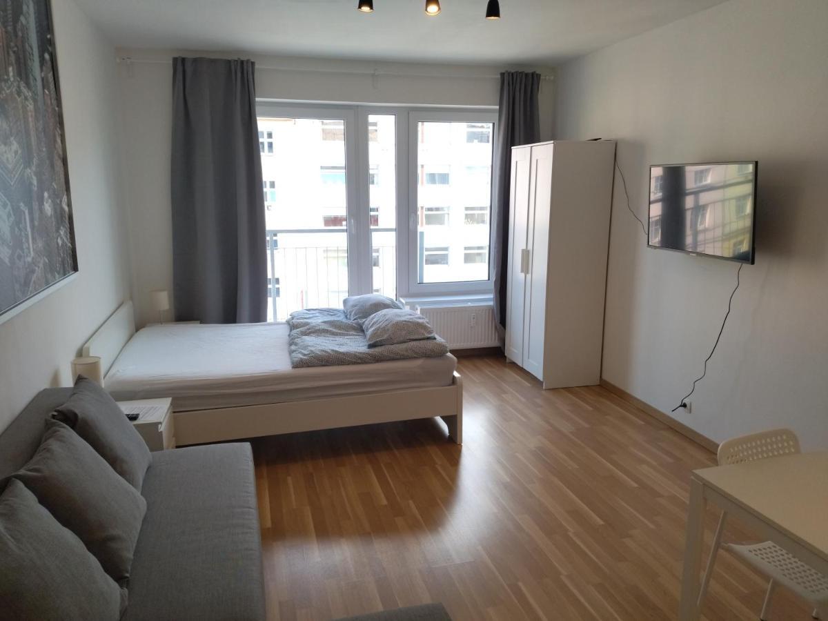 Brand New Studio Apartment #31 In Brand New Building With Free Parking In The Center Prague Extérieur photo